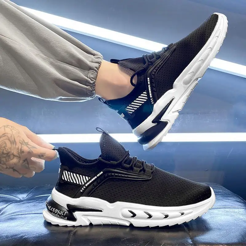 2023 Новая летняя дышащая аргановая мужская обувь Мужская спортивная осенняя досуговая модная марка, увеличенная обувью Daddy Tide Изображение 2 