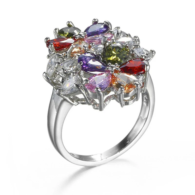 Новая мода Цветочное кольцо, темперамент Креативный цвет Женщины Хрустальные ювелирные изделия Общие продажи Любовники Обручальное кольцо Женщины